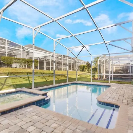 1562 Ol - Luxe Retreat With Pool & Game Room